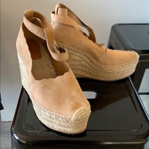Chloé Lauren Espadrille, Scalloped Suede - NUDE